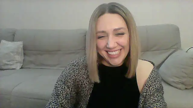 Snapshot of VickyLove047 chatting on February 2025 10:19:01 AM VickyLove047 online show from February 2025 10:19:01 AM