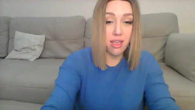 Snapshot of VickyLove047 chatting on February 2025 08:37:01 PM VickyLove047 online show from February 2025 08:37:01 PM