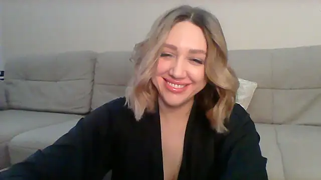 Snapshot of VickyLove047 chatting on February 2025 07:16:02 AM VickyLove047 online show from February 2025 07:16:02 AM