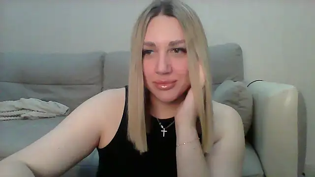 Snapshot of VickyLove047 chatting on September 2025 05:57:02 PM VickyLove047 online show from September 2025 05:57:02 PM