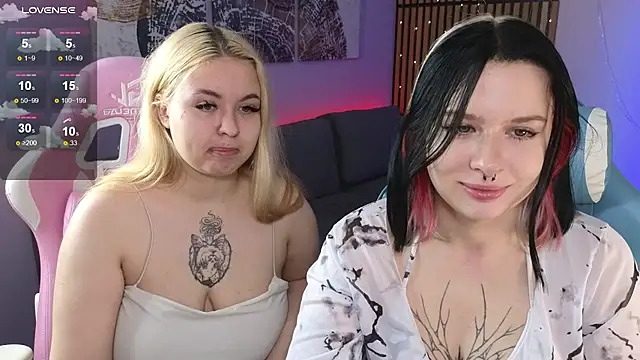 Snapshot of tender_kiitty chatting on October 2025 01:28:01 PM tender kiitty online show from October 2025 01:28:01 PM