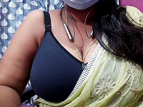 Snapshot of Tamilsathya2024 chatting on March 2025 06:08:02 PM Tamilsathya2024 online show from March 2025 06:08:02 PM