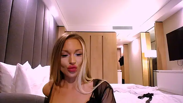 Snapshot of project_barbara chatting on December 2024 05:58:01 PM project barbara online show from December 2024 05:58:01 PM