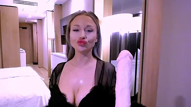 Snapshot of project_barbara chatting on December 2024 08:05:02 AM project barbara online show from December 2024 08:05:02 AM
