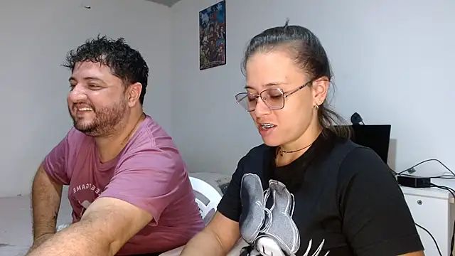 Snapshot of Paloma_Desire chatting on March 2025 06:15:02 PM Paloma Desire online show from March 2025 06:15:02 PM