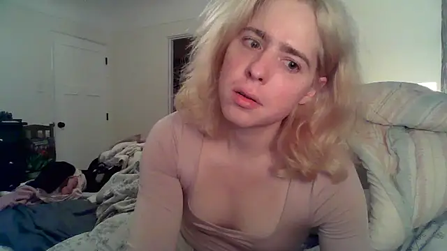 LucySaintJames online show from January 2025 03:29:01 PM