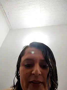 Miss balloonsmila online show from December 2024 08:12:02 PM