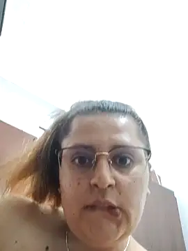 Miss balloonsmila online show from January 2025 02:54:01 AM