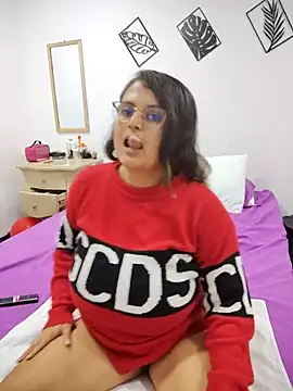 Miss balloonsmila online show from February 2025 01:32:01 AM