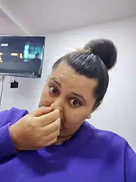 Miss balloonsmila online show from December 2025 02:41:02 AM