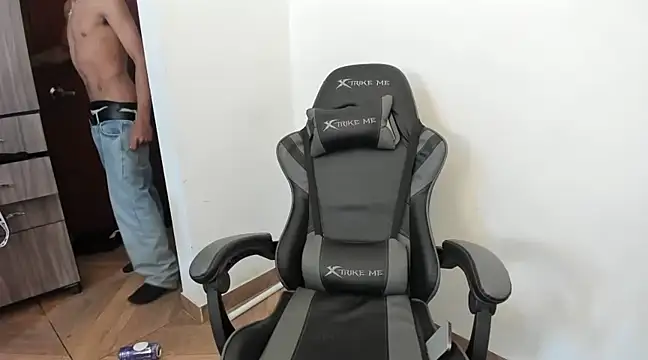 Snapshot of twink_latino5 chatting on February 2025 07:42:01 PM twink latino5 online show from February 2025 07:42:01 PM