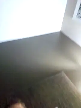 tileguyyy online show from December 2025 04:10:02 AM