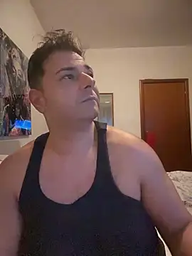 SecretlyDD online show from February 2025 04:59:02 PM