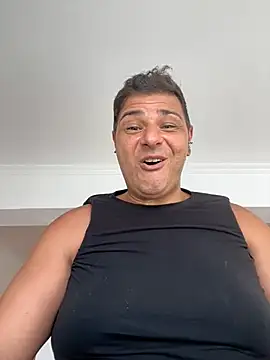 SecretlyDD online show from February 2025 07:31:01 AM