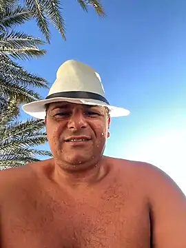 SecretlyDD online show from March 2025 02:18:01 PM