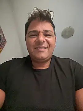 SecretlyDD online show from March 2025 11:08:02 AM