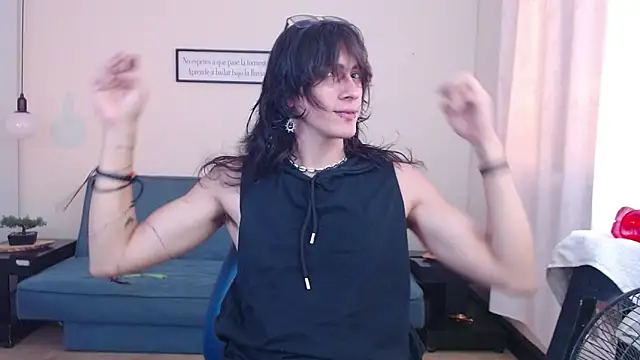 andreey50 online show from February 2025 08:20:02 PM