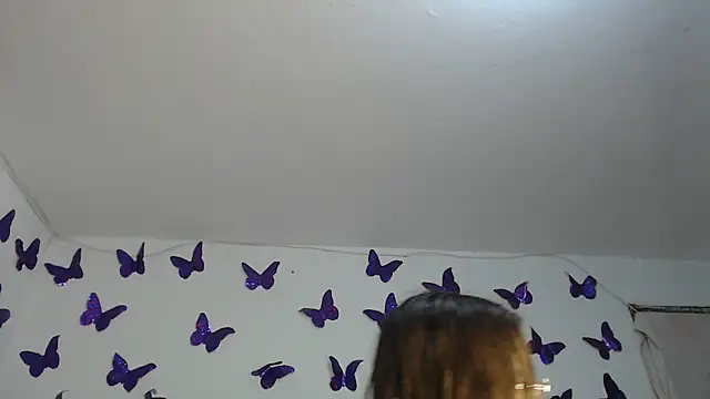 Anny Fox- online show from November 2025 03:06:01 AM