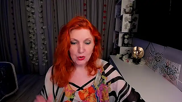 Fire-Fox-One online show from September 2025 09:27:01 PM