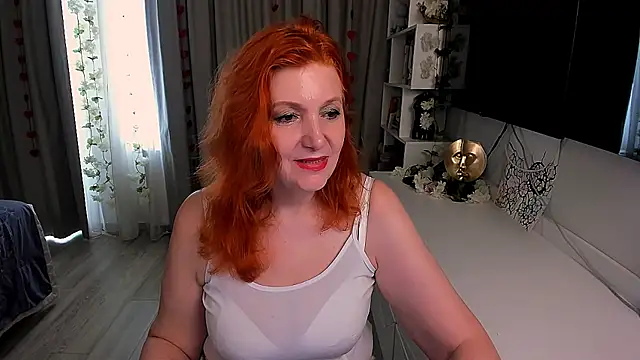 Fire-Fox-One online show from September 2025 06:39:02 AM