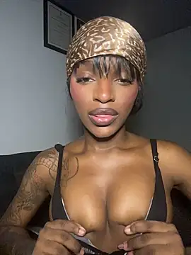 Zizi-campbel online show from February 2025 05:42:02 AM