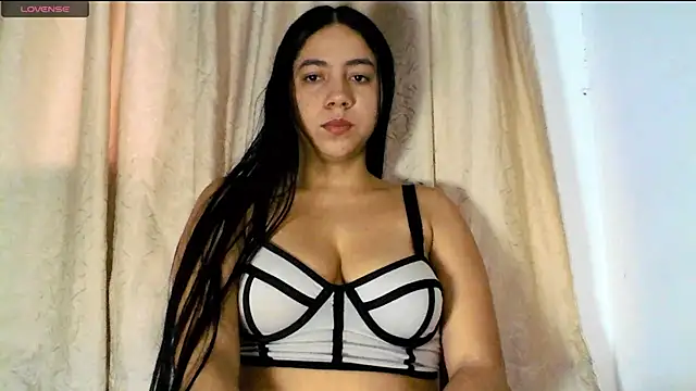 Katherin Carter  online show from February 2025 07:52:01 PM