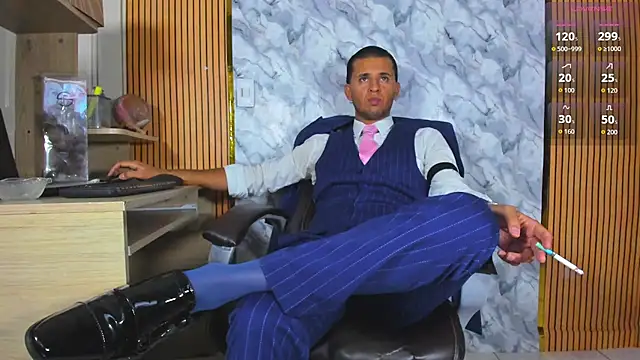 Hideintheoffice online show from July 2026 02:24:01 AM