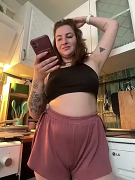 MayaMystic online show from February 2026 01:06:02 PM