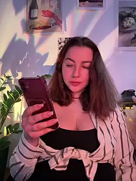 MayaMystic online show from February 2026 10:05:01 AM