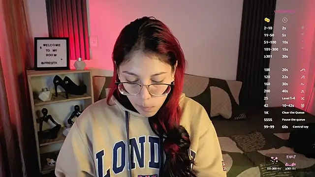 Fresita Rosita online show from September 2025 01:46:01 PM