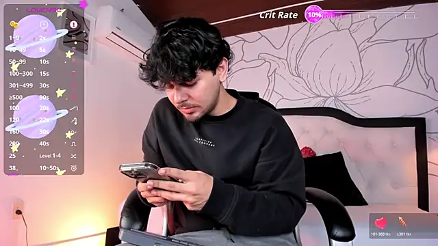 Snapshot of Samir_bear chatting on May 2026 08:13:02 PM Samir bear online show from May 2026 08:13:02 PM