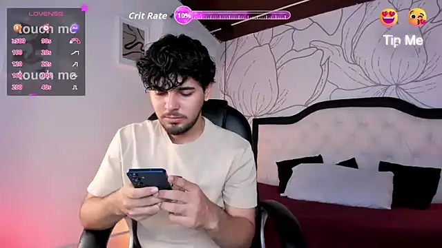 Snapshot of Samir_bear chatting on May 2026 12:47:02 PM Samir bear online show from May 2026 12:47:02 PM