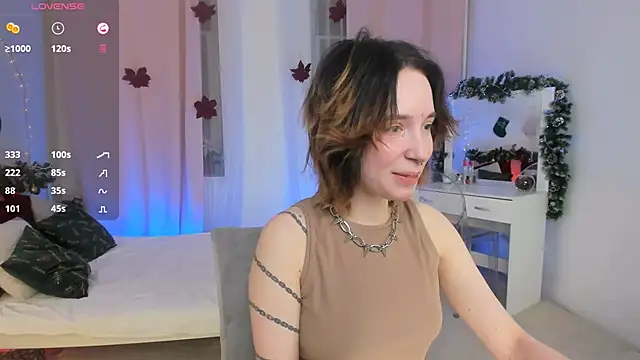 Snapshot of lilithlunna chatting on January 2025 10:30:02 PM lilithlunna online show from January 2025 10:30:02 PM