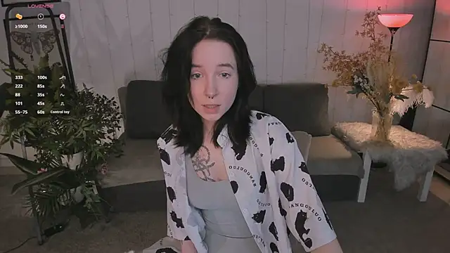 Snapshot of lilithlunna chatting on September 2025 05:47:02 PM lilithlunna online show from September 2025 05:47:02 PM