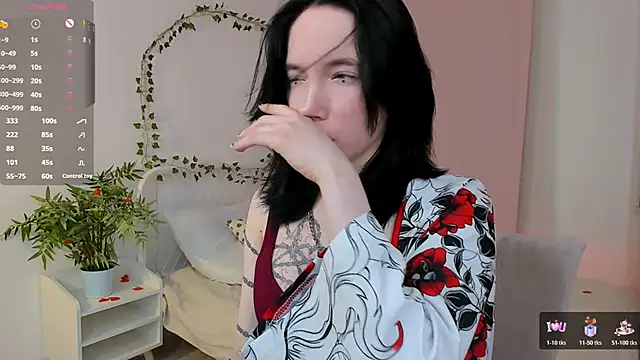 Snapshot of lilithlunna chatting on October 2025 10:21:02 PM lilithlunna online show from October 2025 10:21:02 PM