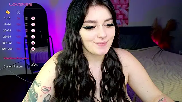Snapshot of YumiYammy chatting on February 2025 01:24:02 AM YumiYammy online show from February 2025 01:24:02 AM