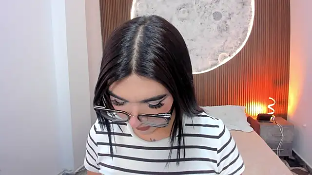 RoseCassie online show from March 2026 01:39:01 PM