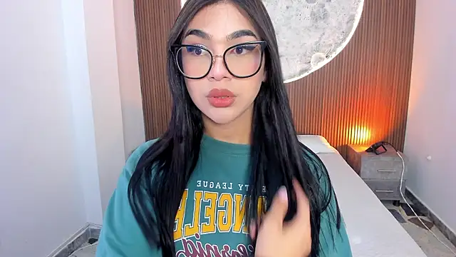 RoseCassie online show from March 2026 01:59:02 PM