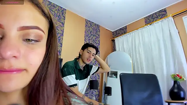 Snapshot of hinata_itachi chatting on October 2025 10:30:01 PM hinata itachi online show from October 2025 10:30:01 PM