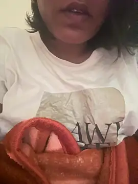 priyadevi17 online show from January 2025 11:44:02 AM