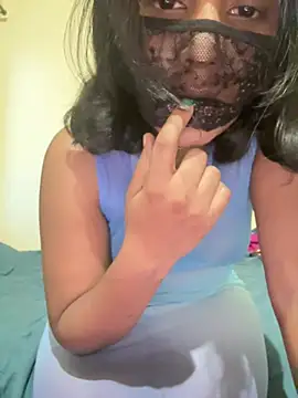 priyadevi17 online show from February 2025 12:45:02 PM