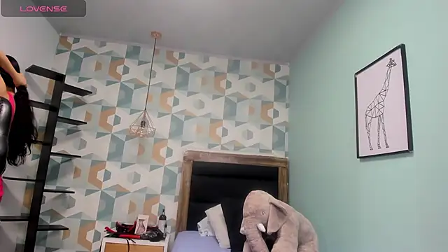 ARYAMORGAN1 online show from February 2025 12:17:02 PM