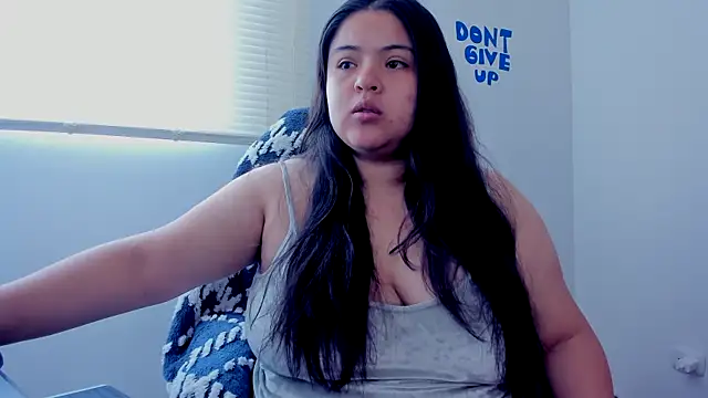 lizzie c online show from November 2025 09:04:02 PM