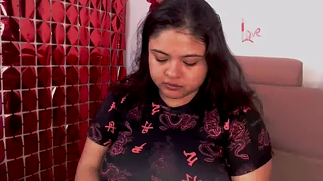 lizzie c online show from February 2026 08:29:01 PM