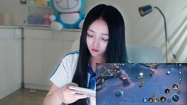 Snapshot of xiao-xiao-D chatting on January 2025 01:17:01 PM xiao-xiao-D online show from January 2025 01:17:01 PM