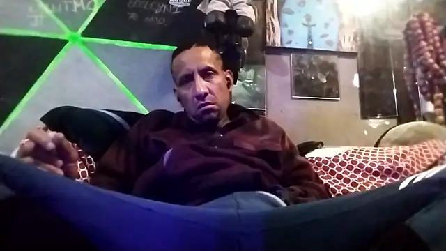 dulcedeseo13 online show from March 2026 04:20:01 PM