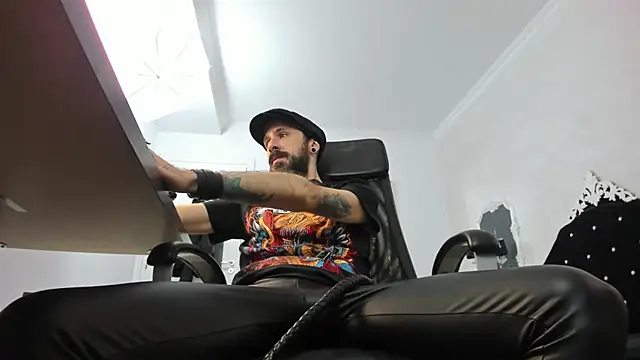 AxelColton online show from January 2025 06:44:02 AM