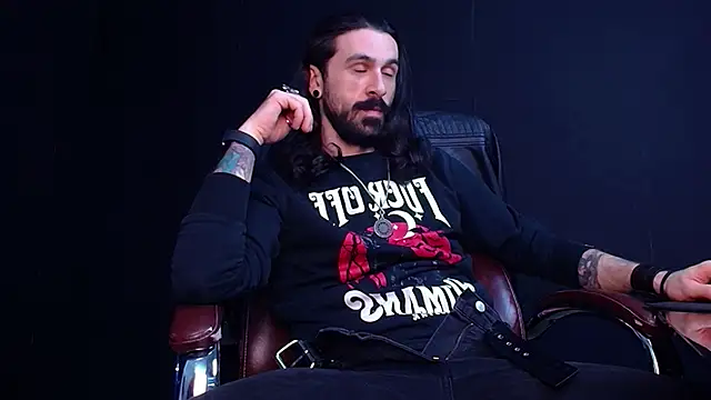 AxelColton online show from November 2025 11:21:02 AM