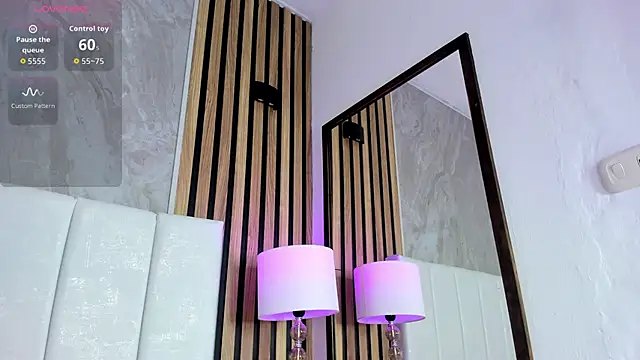 Samantha Good online show from November 2025 10:37:01 AM