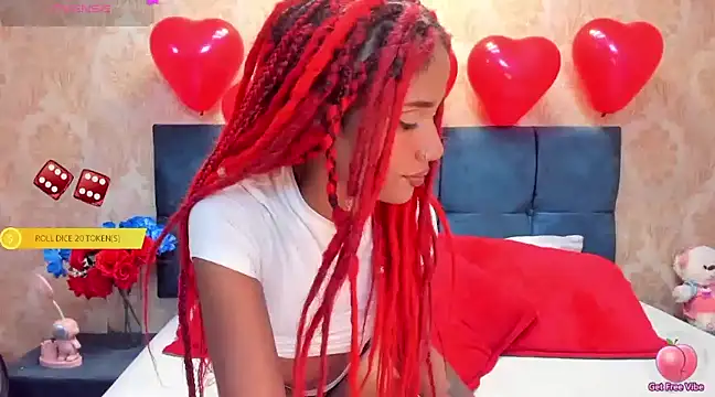 Snapshot of CintiaWalker chatting on February 2025 12:37:01 PM CintiaWalker online show from February 2025 12:37:01 PM